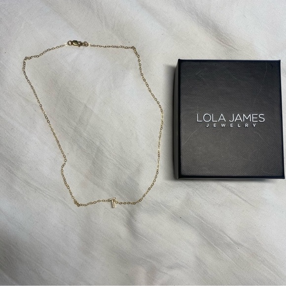 Lola James necklace - Picture 2 of 8